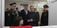 Дмитрий Медведев ознакомился с работой астраханского областного военкомата - ГТРК Лотос