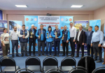 Водители астраханских автобусов устроили соревнования между собой
