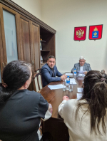Астраханский омбудсмен и депутат встретились с семьями участников СВО