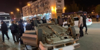В Астрахани «Лада» перевернулась на въезде на Новый мост. Четверо пострадавших - Punkt-a.info