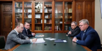 Астраханский губернатор обсудил с Владиславом Даванковым вопросы оздоровления Волги - Комсомольская Правда