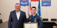 «Сильный народ – сильная Россия»: Игорь Мартынов наградил волонтеров за помощь бойцам СВО - Дума