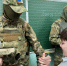Гимназисты поздравили военнослужащих астраханского батальона Росгвардии с Днём героев Отечества - Росгвардия
