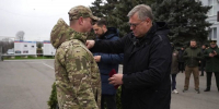 Игорь Бабушкин передал спецтехнику астраханским участникам СВО - Единая Россия