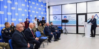 Владимир Путин вручил астраханцу Золотую Звезду Героя России - Астрахань 24