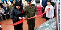 В День Героев Отечества в стенах Караулинской школы Астраханской области открыли «Парты Героев» - Министерство образования и науки