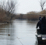 6 пассажиров лодки оказались в водном плену на астраханских раскатах - Astrakhanpost.Ru