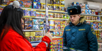 В Астрахани сотрудники МЧС проводят профилактические визиты - МЧС России