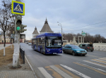Автобус и астраханский кремль