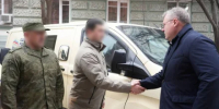 Ещё два автомобиля отправляются из Астраханской области бойцам СВО - ГТРК Лотос
