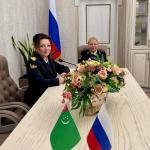 Выпускников туркменских школ пригласили поступить в КИМРТ
