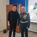 Виктор Репин поздравил с наступающим праздником ветерана СВО с позывным «Герой»