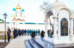 Сотрудники астраханского МЧС почтили память защитников Отечества