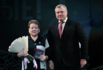Губернатор поздравил астраханок с Международным женским днём