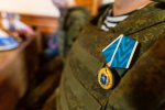 Губернатор Игорь Бабушкин навестил астраханских бойцов в зоне СВО