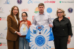 Юные астраханские хоккеисты получили спортивную форму в рамках благотворительной программы ДоброFON