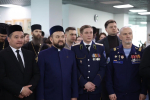 В Астраханском госуниверситете открылась выставка «Чужие и СВОи. Обличия и лица»