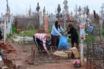 В Астрахани продолжается акция «Очистим историческую память от мусора»