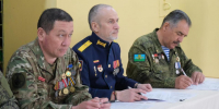 В Астрахани прошел конкурс-смотр строя и песни среди школьников - Администрация города