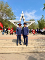 Руководители городских следственных отделов почтили память героев на Аллее воинской славы