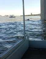 Специалисты «Волгоспаса» помогли потерпевшим крушение астраханцам