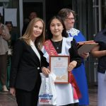Лилия Иванова поздравила выпускников СОШ № 55