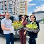 Виктор Репин принял участие в озеленении Советского района областного центра