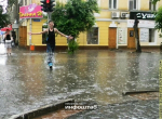 300 кубов воды: Астрахань борется с последствиями сильного ливня