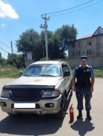 Астраханский пристав предотвратил возгорание автомобиля