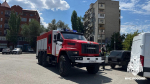 Астраханские огнеборцы вызволили ребенка из заблокированного автомобиля