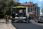 На улице Бехтерева ремонтируют дорогу