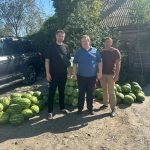 Виктор Репин продолжает помогать фронту