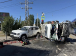 В Астрахани спецавтомобиль столкнулся с иномаркой при следовании на пожар