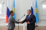 Игорь Бабушкин наградил работников астраханского аэропорта