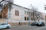 В Астрахани на улице Ленина запретили парковку вдоль Храма иконы Божией Матери «Знамение»