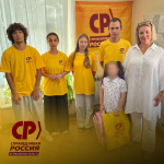 Рюкзаки и школьная форма для первоклассников