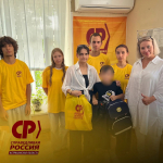 Рюкзаки и школьная форма для первоклассников