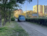 В Астрахани пенсионерка попала под колеса автоцистерны на парковой дорожке